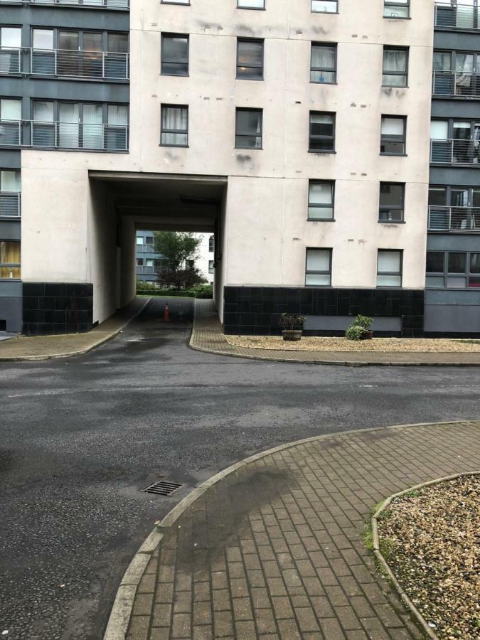 Wallace Hide Out Глазгоу Екстериор снимка